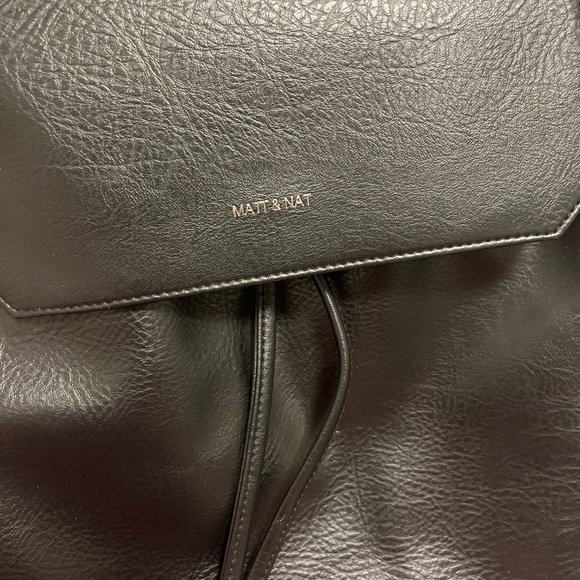 Matt & Nat Black Mumbai Backpack NWT - Picture 7 of 8